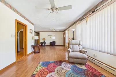 3979 Acushnet Ave, New Bedford, MA 02745 - Photo 19
