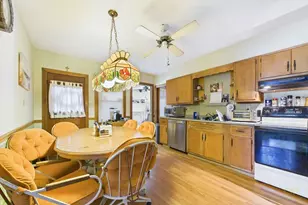 3979 Acushnet Ave, New Bedford, MA 02745 - Photo 21
