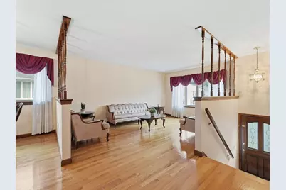 10 Bramucci Street, Ludlow, MA 01056 - Photo 7