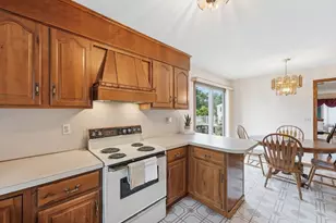 10 Bramucci St, Ludlow, MA 01056 - Photo 11