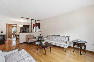 10 Bramucci St, Ludlow, MA 01056 - Photo 9