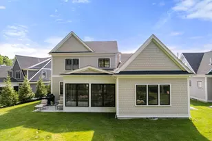 106 Horrigan Dr, Dedham, MA 02026 - Photo 3