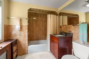 94 Grove St, Medford, MA 02155 - Photo 21