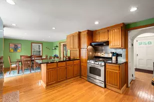 94 Grove St, Medford, MA 02155 - Photo 13