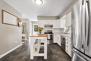 45 Powers Mill Rd, Phillipston, MA 01331 - Photo 11