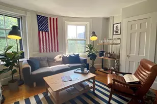 81 Mt Vernon St, Boston, MA 02108 - Photo 3