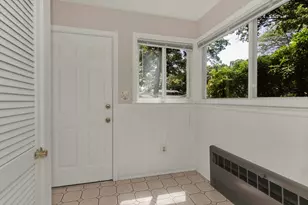 91 Partridge Ln, Chicopee, MA 01022 - Photo 13