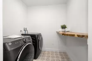 68 Barnard Ave, Watertown, MA 02472 - Photo 21
