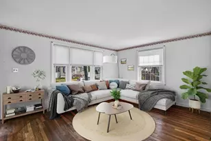 105 Crane St, Dedham, MA 02026 - Photo 9