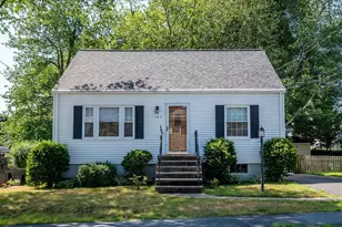 105 Crane St, Dedham, MA 02026 - Photo 3