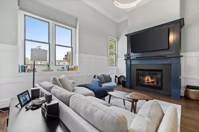 44 High St #7, Boston, MA 02129 - Photo 3
