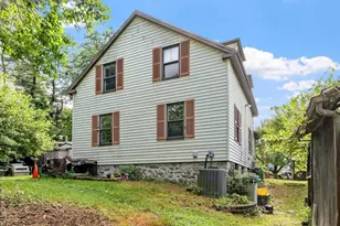 32 Ward, Tewksbury, MA 01876 - Photo 3