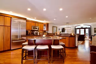 360 Pinehurst, East Longmeadow, MA 01028 - Photo 3