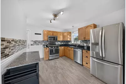 119 High St, North Andover, MA 01845 - Photo 7