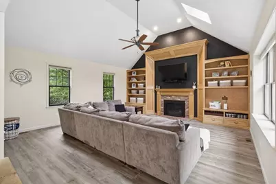 13 Country Club Rd, Sterling, MA 01564 - Photo 11