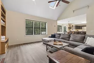 13 Country Club Rd, Sterling, MA 01564 - Photo 13