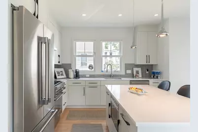 9 Jackson #9, Cambridge, MA 02140 - Photo 11