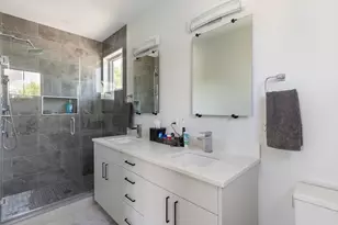 9 Jackson, Cambridge, MA 02140 - Photo 17