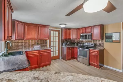 15 Westwood Terrace, Lawrence, MA 01843 - Photo 11