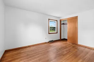 44 Deerfield Dr, Northampton, MA 01062 - Photo 13
