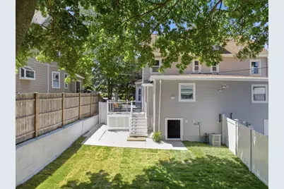 6-8 Linden Rd, Melrose, MA 02176 - Photo 17