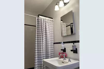 21 Beacon St #7K, Boston, MA 02108 - Photo 7
