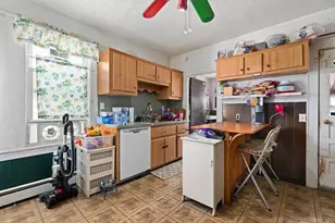 16 Floral Ave, Malden, MA 02148 - Photo 9