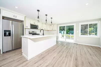 23 Taunton Street, Bellingham, MA 02019 - Photo 3