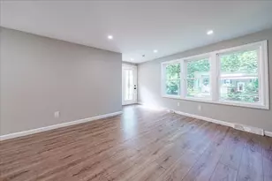 23 Taunton St, Bellingham, MA 02019 - Photo 7