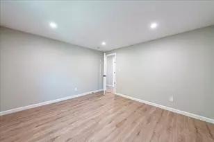 23 Taunton St, Bellingham, MA 02019 - Photo 11