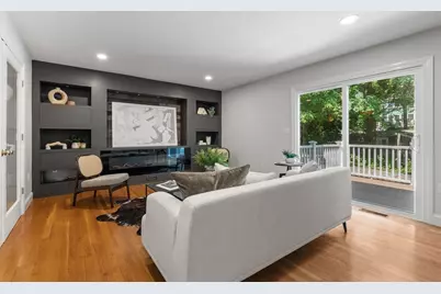 107 Rowe Street, Newton, MA 02465 - Photo 15