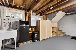 17 Estes St, Everett, MA 02149 - Photo 25