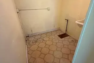 842 Church St, North Adams, MA 01247 - Photo 31