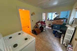 842 Church St, North Adams, MA 01247 - Photo 33
