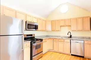 9 G St, Boston, MA 02127 - Photo 7
