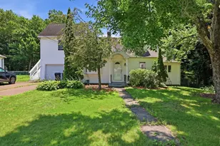 56 Lincoln Ave, South Hadley, MA 01075 - Photo 1