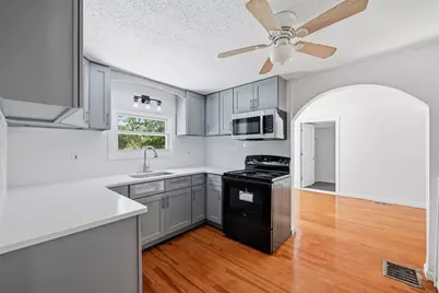 56 Lincoln Ave, South Hadley, MA 01075 - Photo 17