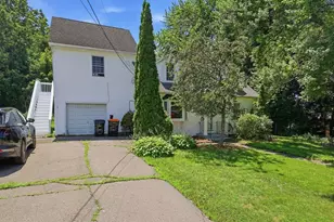 56 Lincoln Ave, South Hadley, MA 01075 - Photo 1