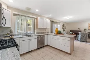 22 Fiske Rd, Ashland, MA 01721 - Photo 17
