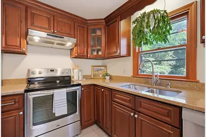 5 Nelson St, Attleboro, MA 02703 - Photo 13