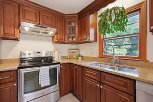 5 Nelson St, Attleboro, MA 02703 - Photo 13