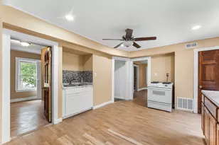 2 Hacker Ct, Worcester, MA 01603 - Photo 15