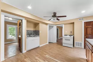 2 Hacker Ct, Worcester, MA 01603 - Photo 15