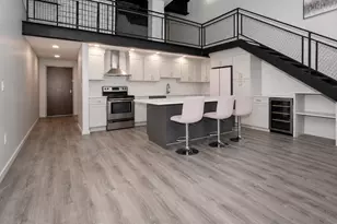 950 Broadway, Chelsea, MA 02150 - Photo 5