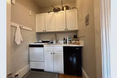 82 Charles St. #4F, Boston, MA 02114 - Photo 5