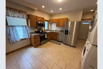 372 Metropolitan Ave #1, Boston, MA 02131 - Photo 5