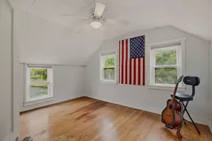 22 Hathaway Rd, Dartmouth, MA 02747 - Photo 25