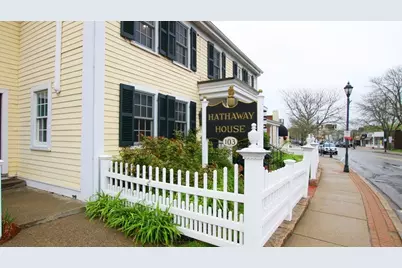 103 Central St. #3, Wellesley, MA 02482 - Photo 3