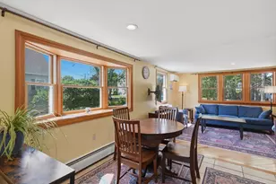 172 Bedford Rd, Woburn, MA 01801 - Photo 5