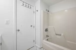 146 Russet Ln, Boxborough, MA 01719 - Photo 25